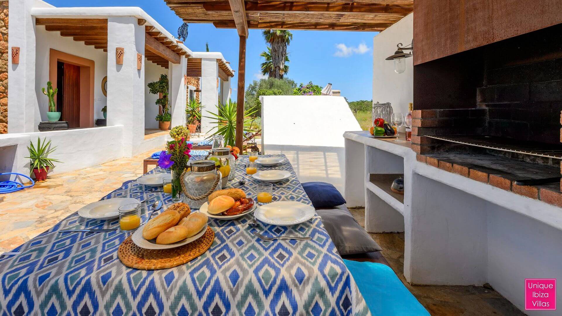 VILLA CANA CLARA - Rural near San Lorenzo, San Carlos & Agroturismo Atzaro