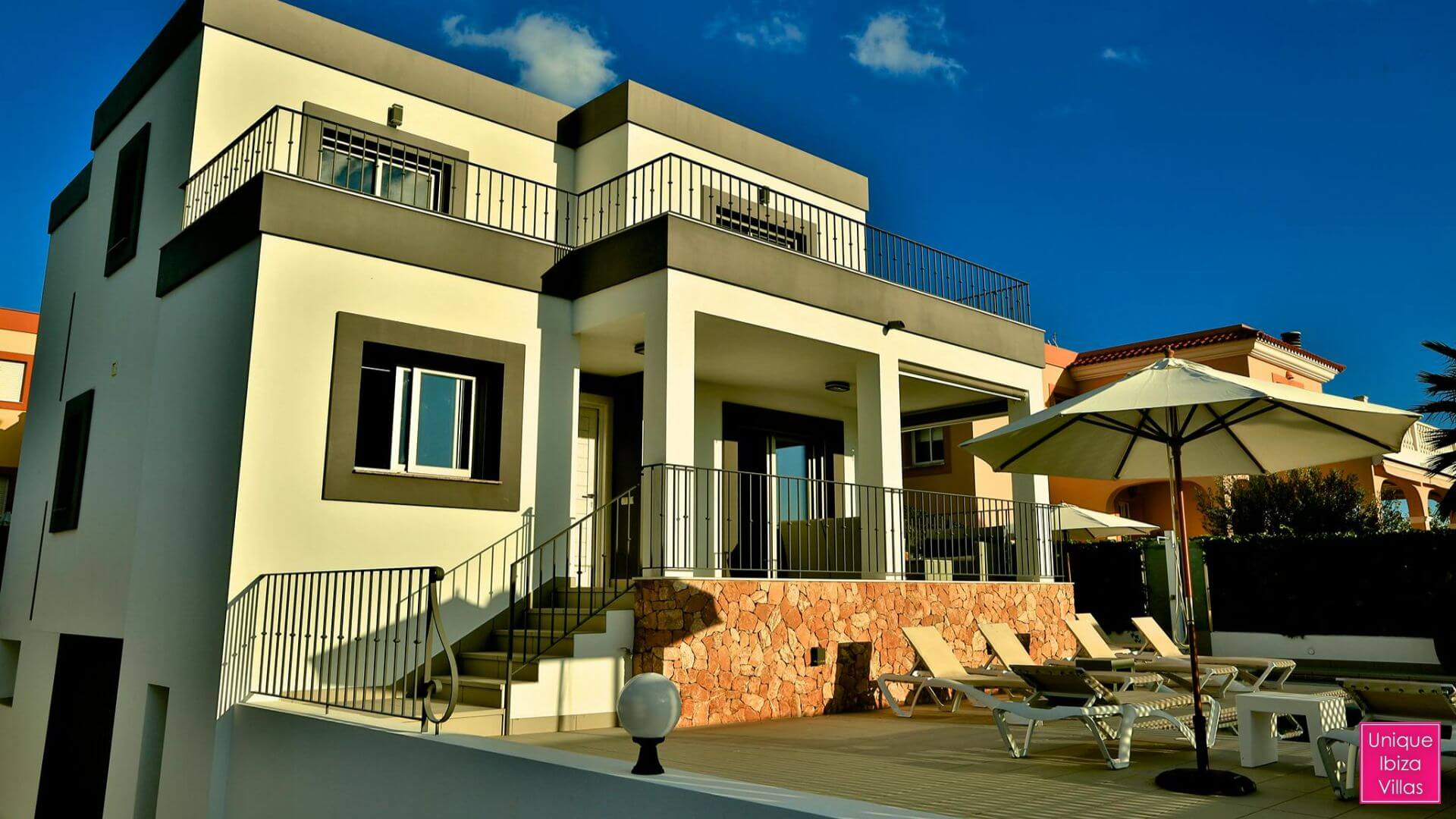 VILLA ENCORE - 4 Bedrooms - Near Ibiza Town