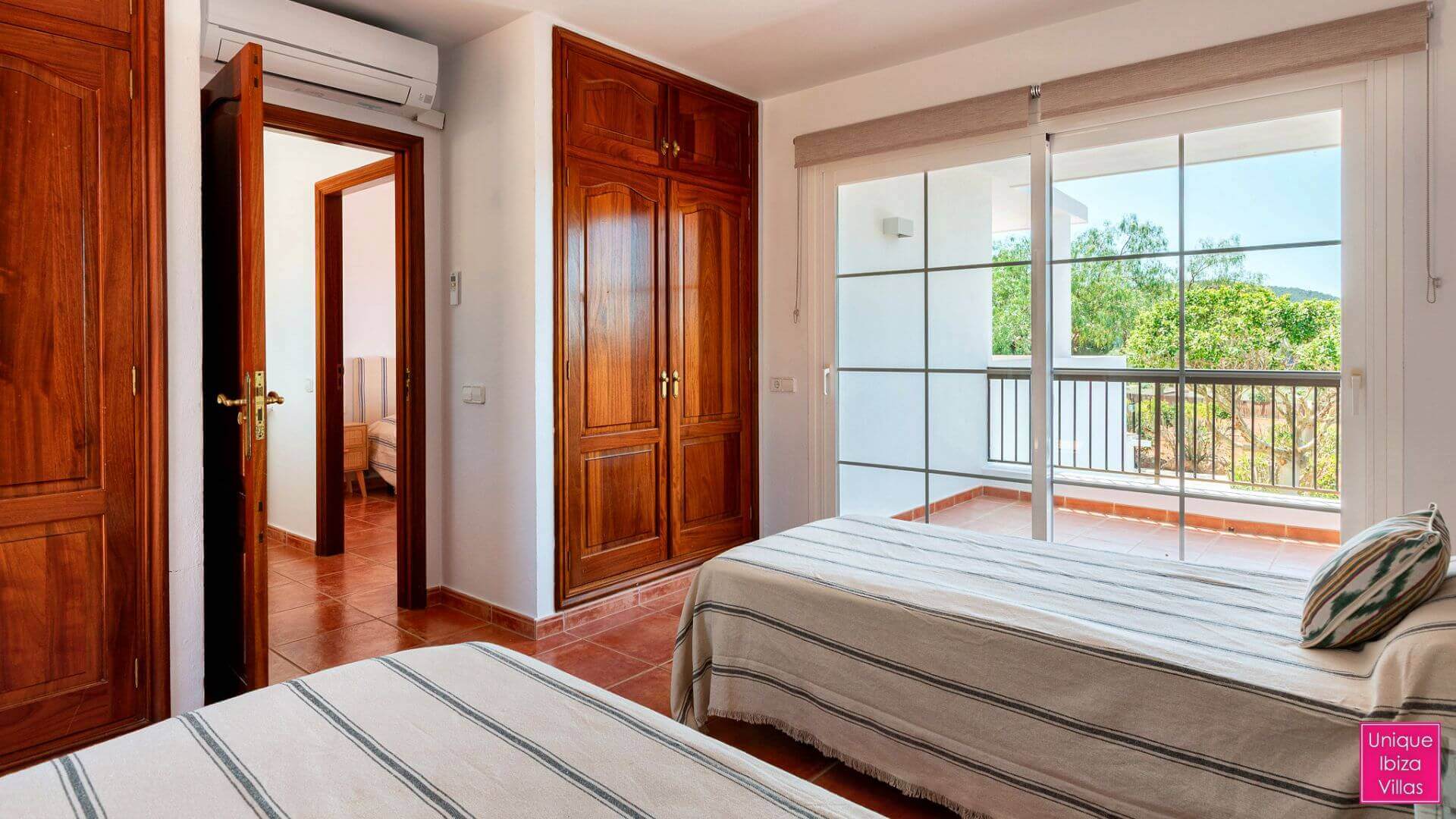 VILLA CAN MILA - Rural near San Lorenzo, San Carlos & Agroturismo Atzaro