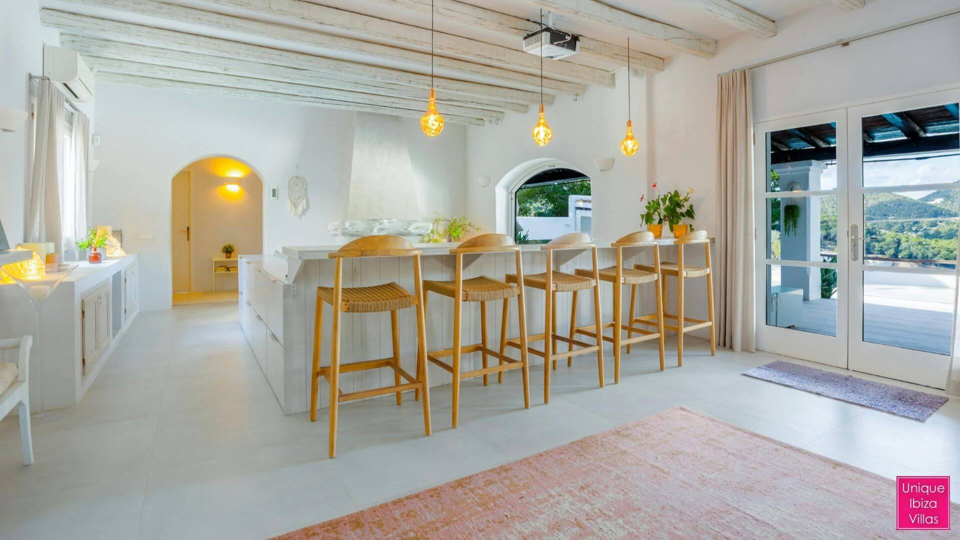  CAN DESTINO DELUXE - 6 Bedrooms - Roca Llisa 