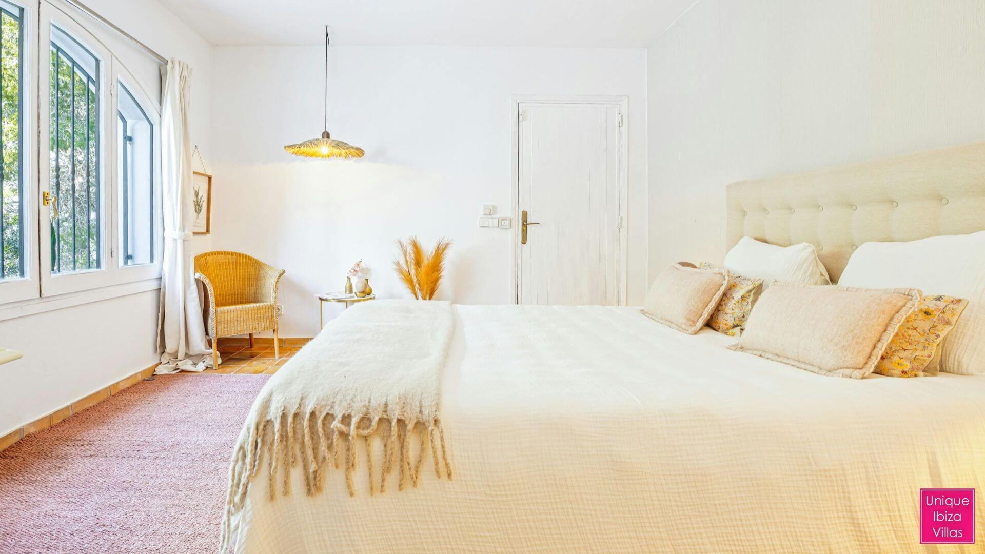  CAN DESTINO DELUXE - 6 Bedrooms - Roca Llisa 