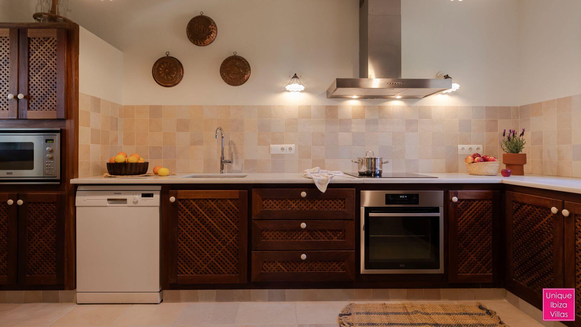  - VILLA NALA - 4 Bedrooms - Near Ibiza Town