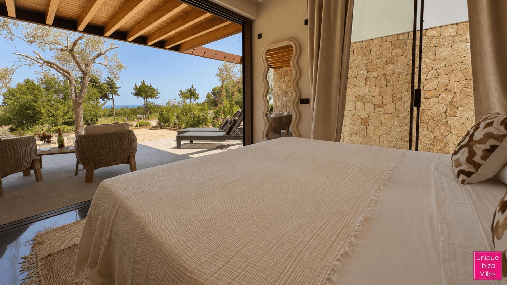  - VILLA FINCA CIELO - 12 Bedrooms -  Near San Carlos village & Las Dalias