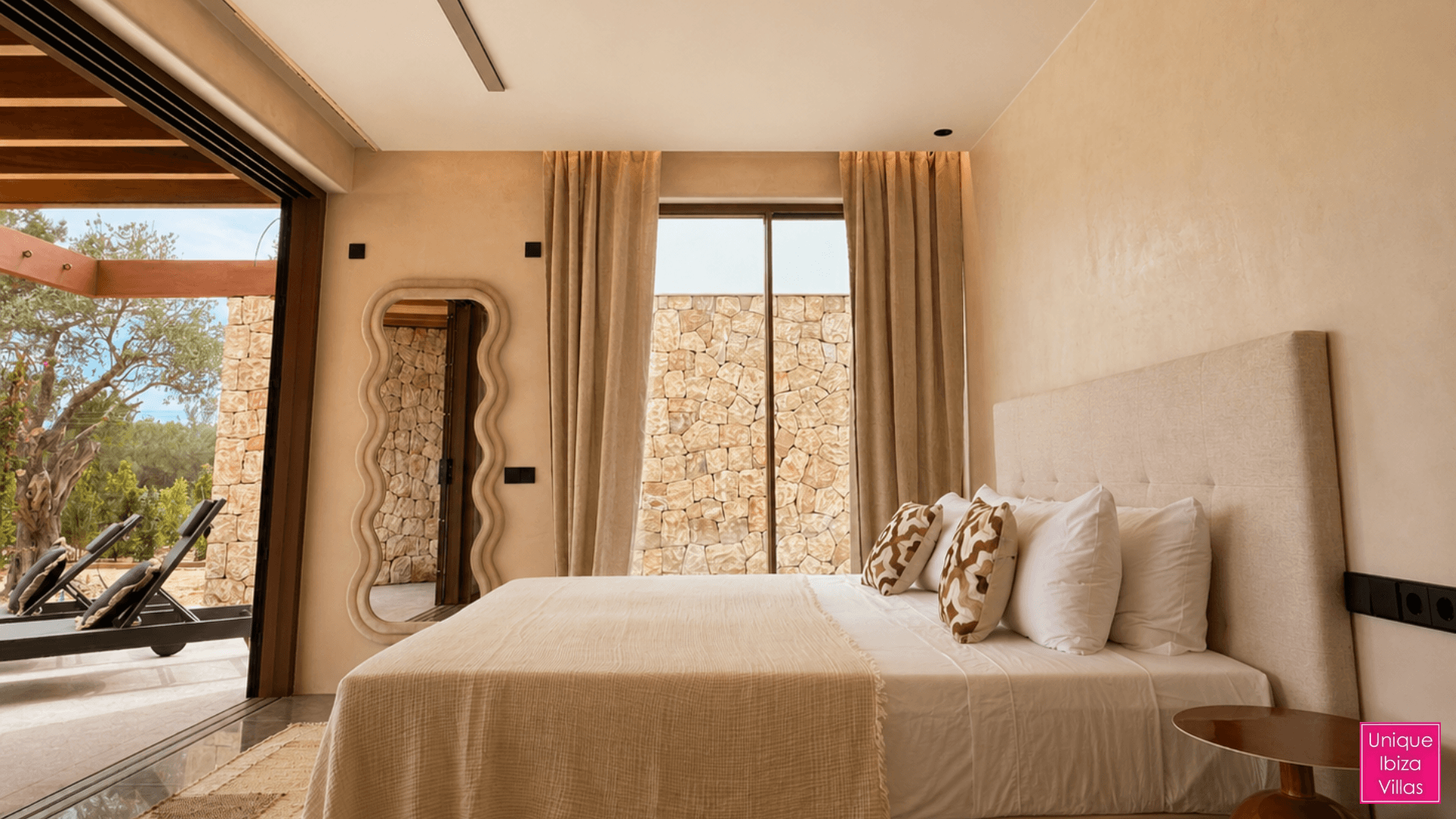  - VILLA FINCA CIELO - 12 Bedrooms -  Near San Carlos village & Las Dalias