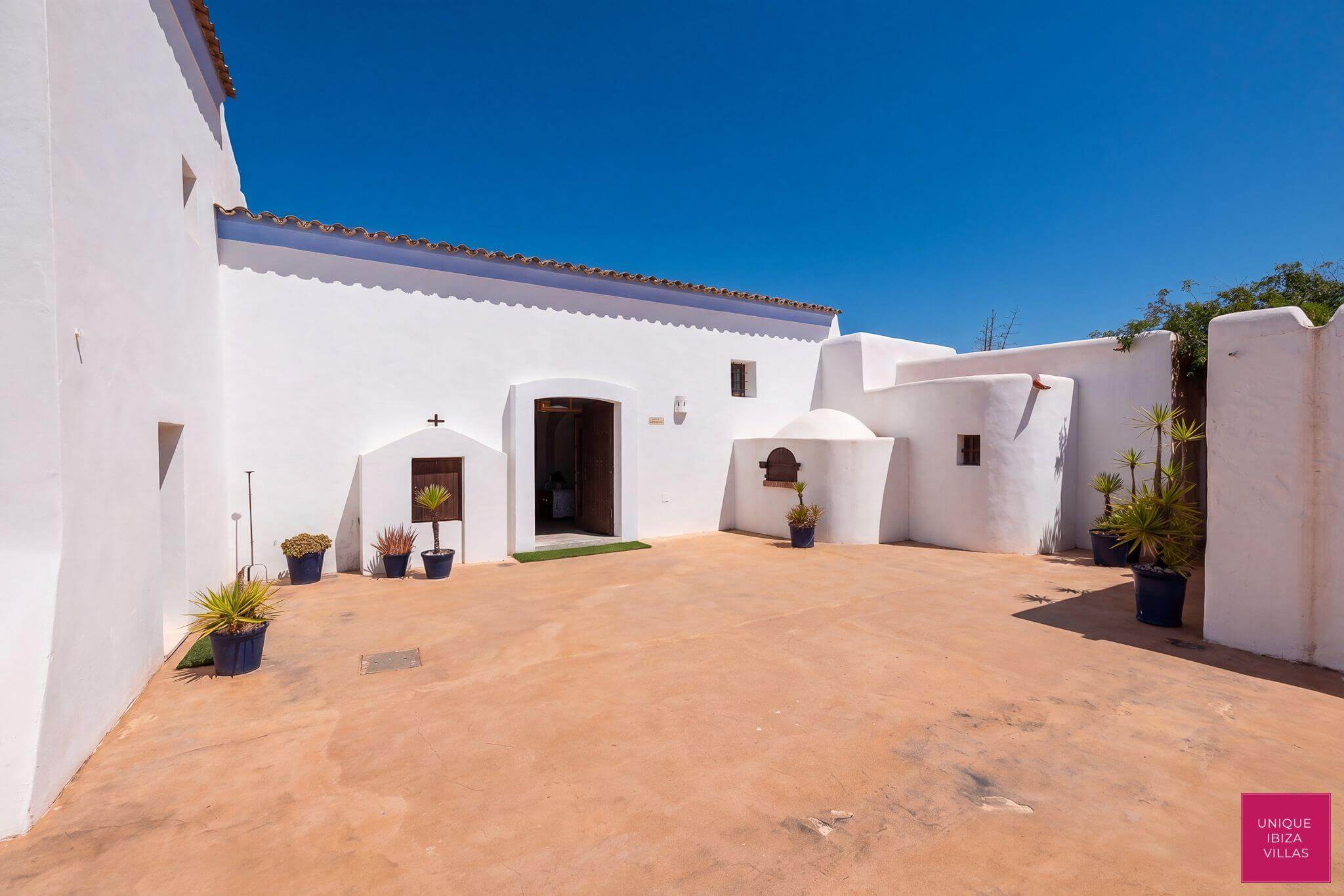  - VILLA CAN MARSCOCH - 4 Bedrooms - Near Ibiza Town 