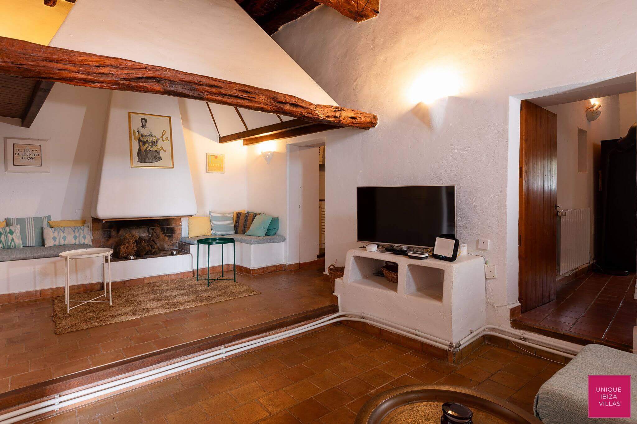  - VILLA CAN MARSCOCH - 4 Bedrooms - Near Ibiza Town 