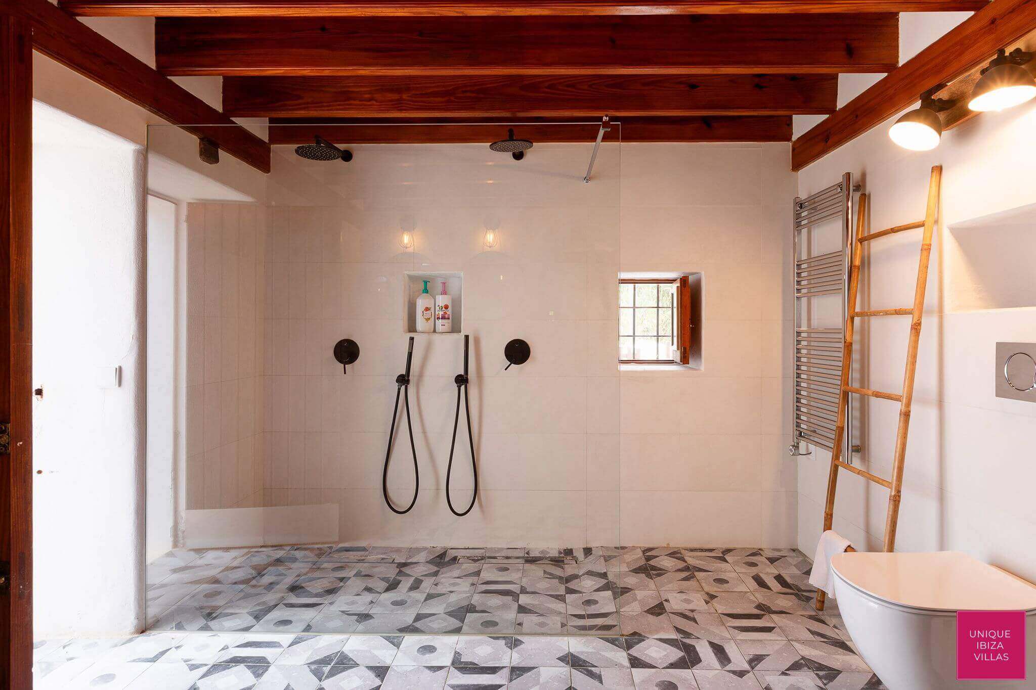  - VILLA CAN MARSCOCH - 4 Bedrooms - Near Ibiza Town 