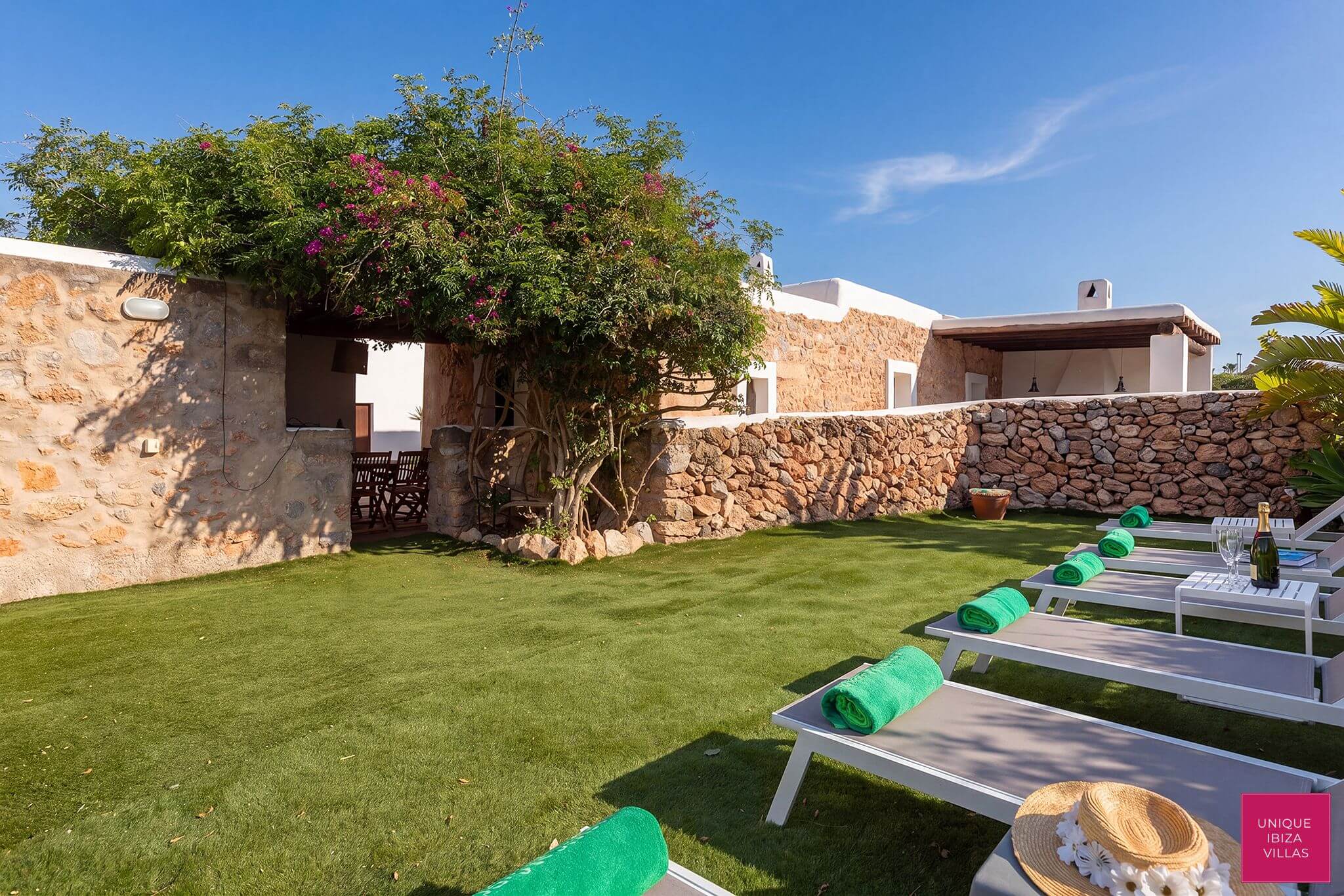  - VILLA CAN MARSCOCH - 4 Bedrooms - Near Ibiza Town 