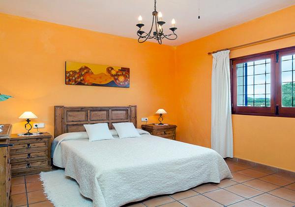 Cana Marina Ibiza 31 Bedroom 2