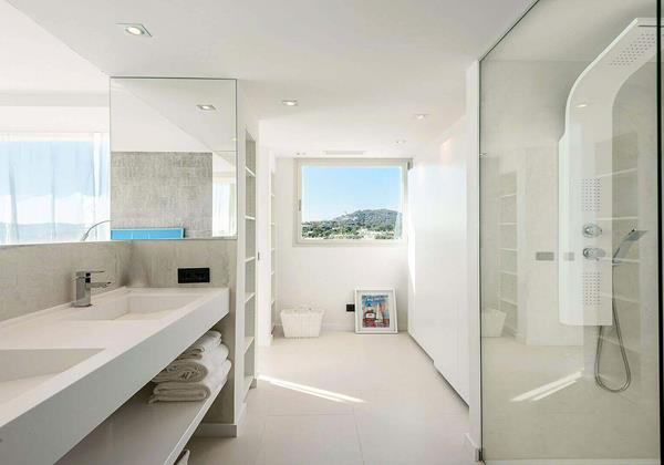 Villa Mercedes Simo 24 Bedroom 2 En Suite