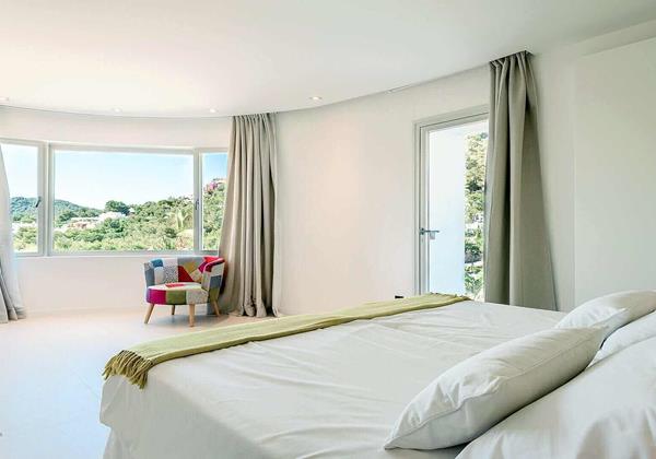 Villa Mercedes Simo 32 Bedroom 3