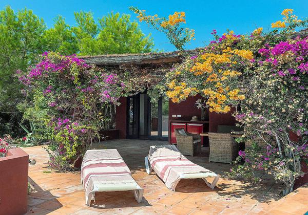 Villa Romantic Ibiza 5 Cala Carbo