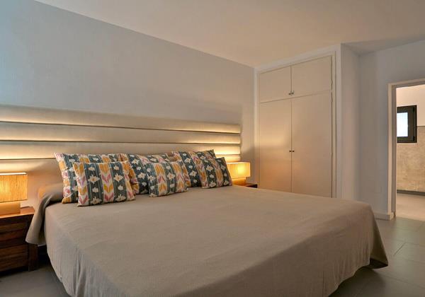 Villa Lua Ibiza 28 Bedroom 3