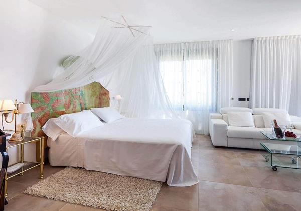Villa Fuente De Ibiza 33 Bedroom 1
