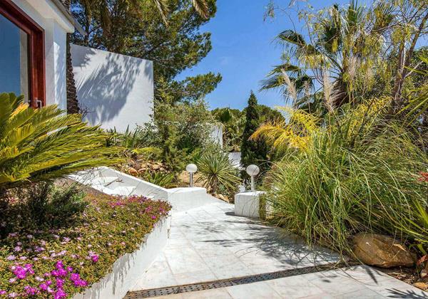 Villa Rica Ibiza 16 Cala Jondal