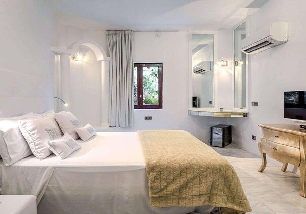 Villa Rica Ibiza 34 Bedroom 1