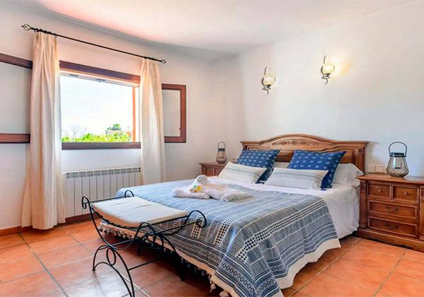 Villa Mussett Ibiza 23 Bedroom 1