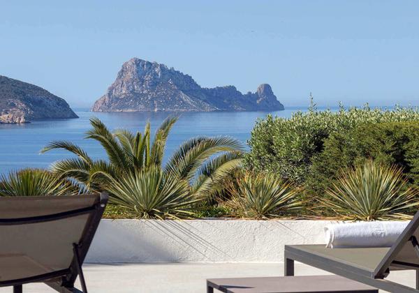 Villa Charlotte Ibiza 12 Cala Codolar