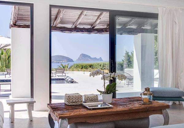 Villa Charlotte Ibiza 21 Cala Codolar