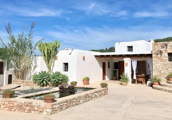 Villa Jade Ibiza 19 Cala Vadella