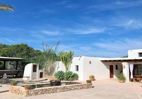 Villa Jade Ibiza 20 Cala Vadella