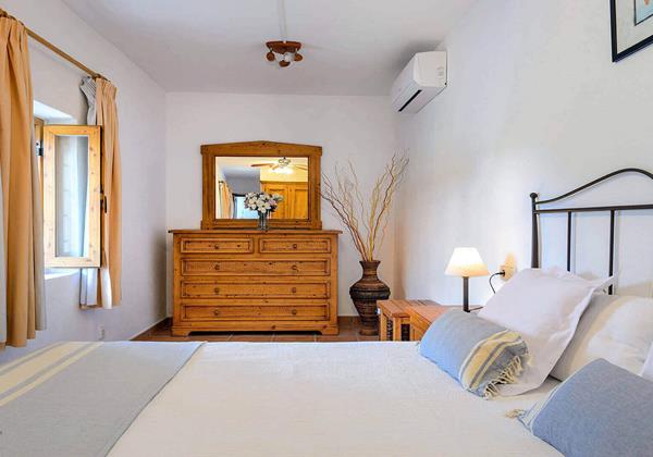 Villa Los Naranjos Ibiza 29 Bedroom 1