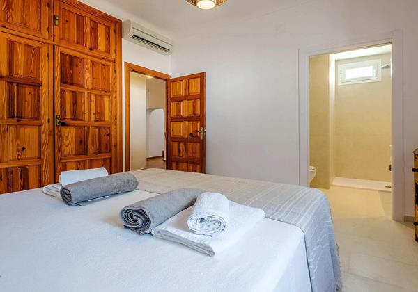 Villa Catalina Ibiza 28 Bedroom 2
