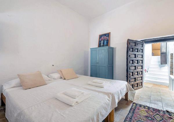 Villa Gilbert Ibiza 36 Bedroom 2